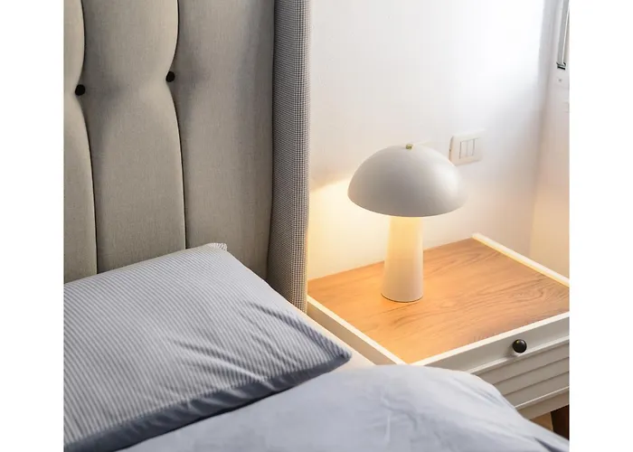 Spike Jonze * Tirana