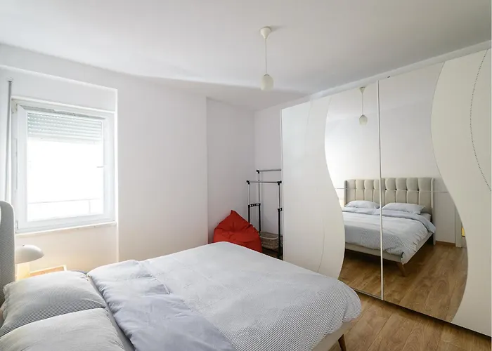 Apartment Spike Jonze *