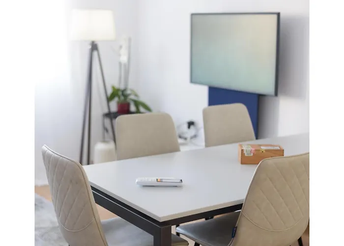 Apartment Spike Jonze