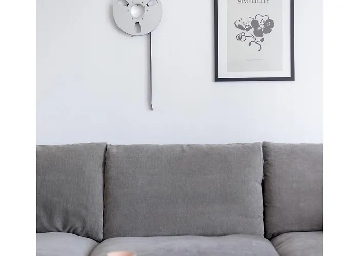 Spike Jonze ティラナ